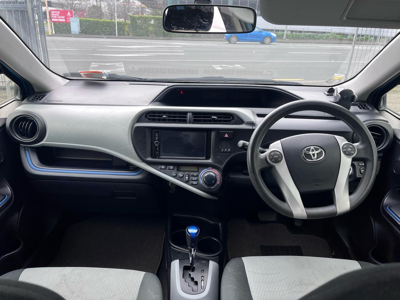 2013 Toyota Aqua