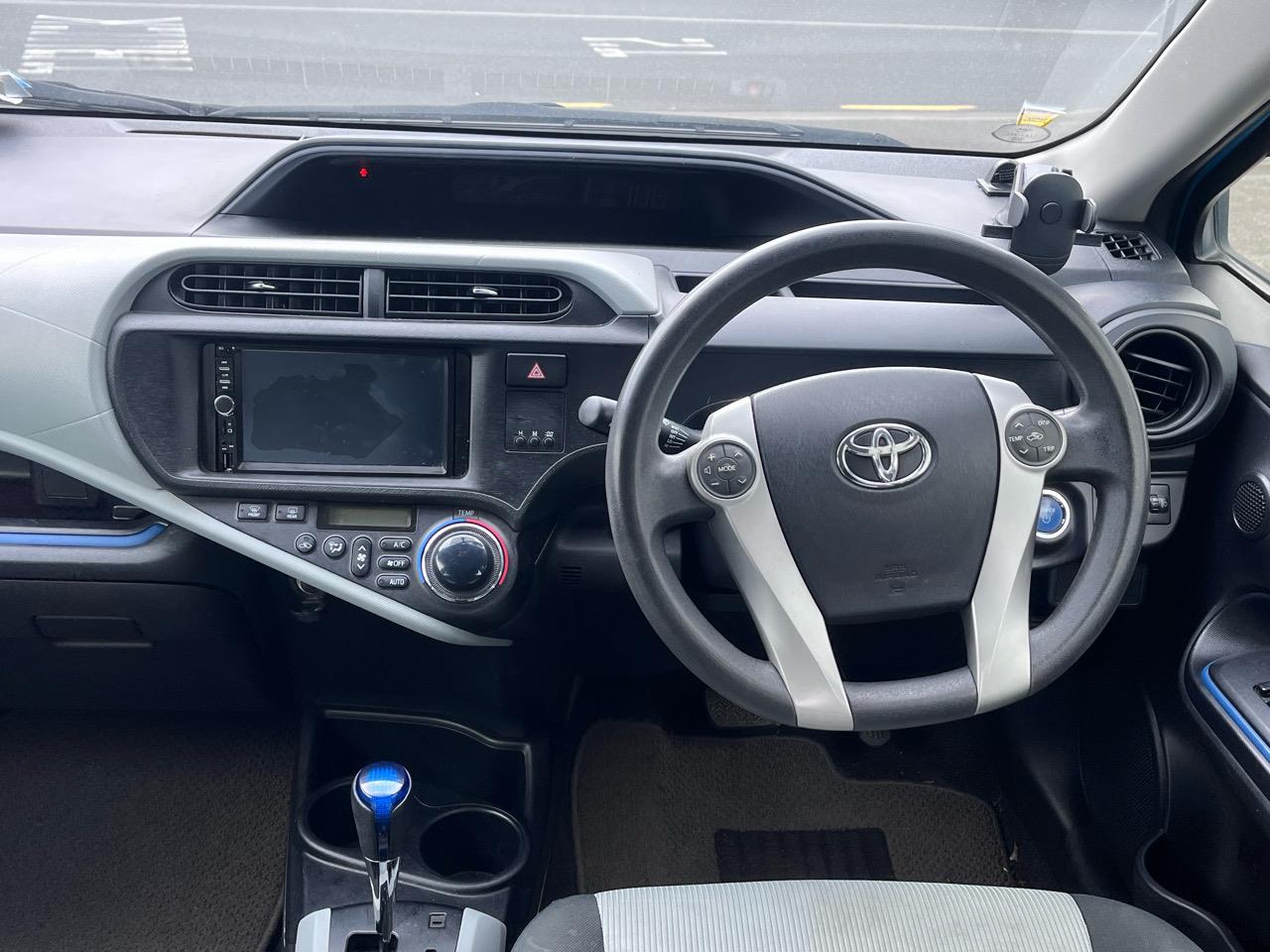 2013 Toyota Aqua