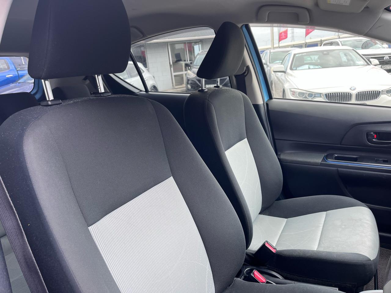2013 Toyota Aqua