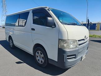 2008 Toyota Hiace - Thumbnail