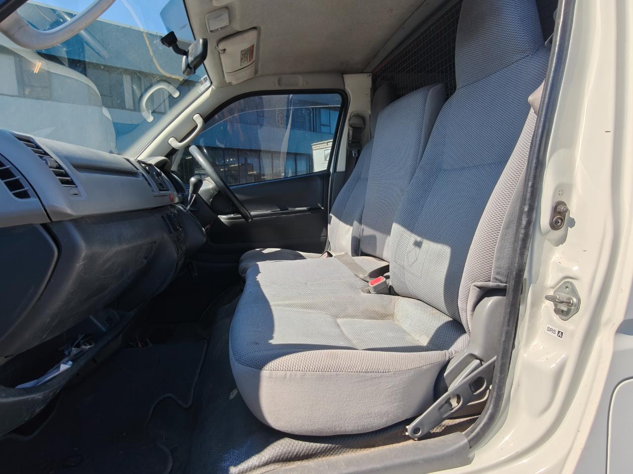 2008 Toyota Hiace