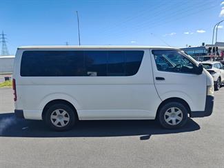 2008 Toyota Hiace - Thumbnail