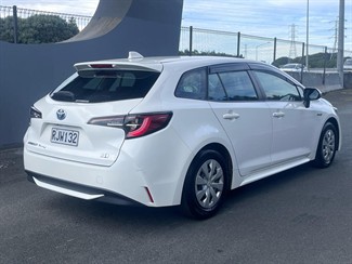 2020 Toyota Corolla - Thumbnail