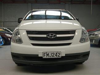 2010 Hyundai H1 - Thumbnail