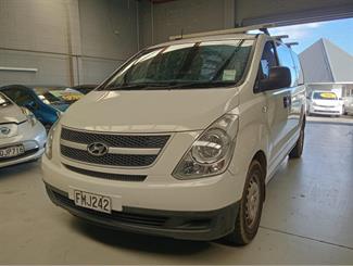 2010 Hyundai H1 - Thumbnail