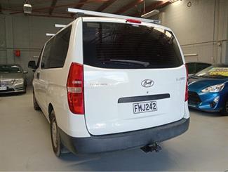 2010 Hyundai H1 - Thumbnail