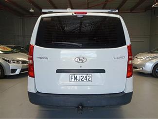 2010 Hyundai H1 - Thumbnail