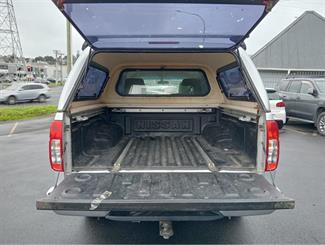 2007 Nissan Navara - Thumbnail