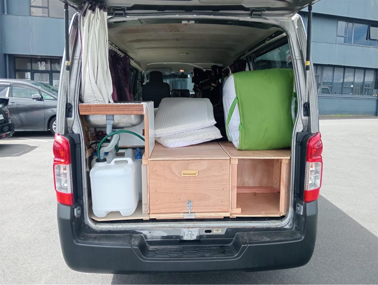 2013 Nissan NV350
