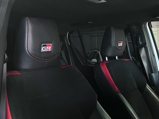 2022 Toyota Hilux - Thumbnail