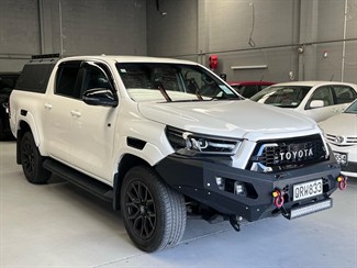 2022 Toyota Hilux - Thumbnail
