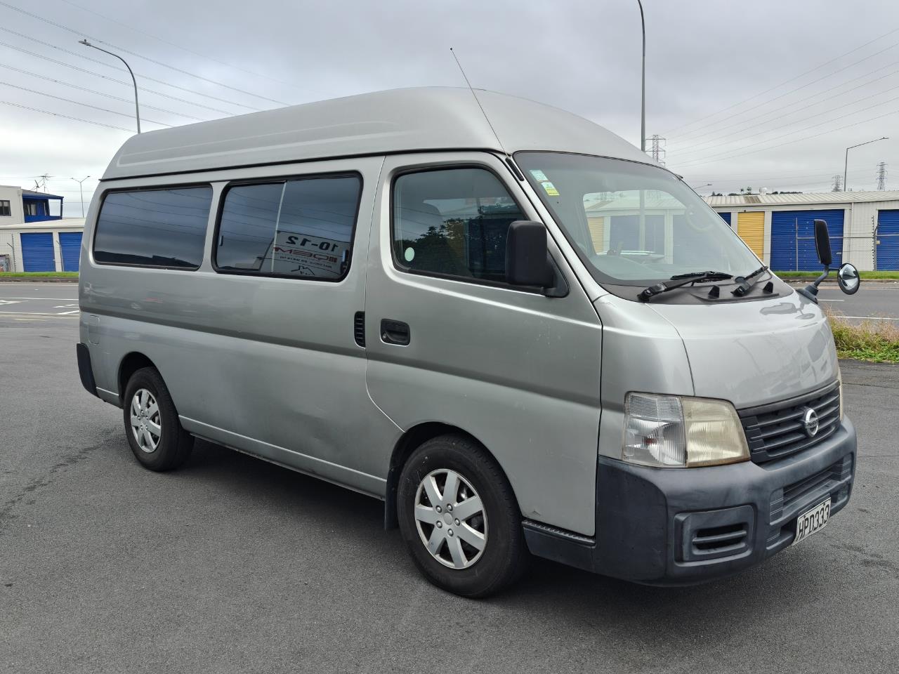2004 Nissan Caravan