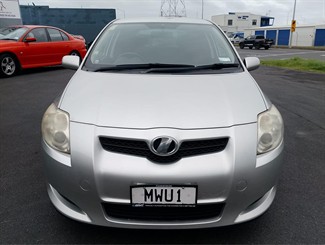2008 Toyota Auris - Thumbnail