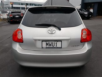 2008 Toyota Auris - Thumbnail