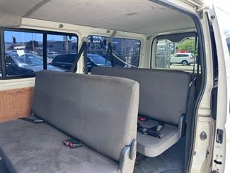 2011 Toyota Hiace - Thumbnail