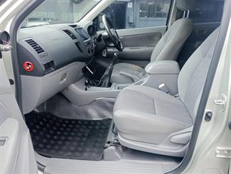 2007 Toyota Hilux - Thumbnail