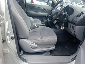 2007 Toyota Hilux - Thumbnail