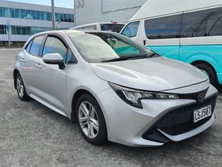 2018 Toyota Corolla - Thumbnail