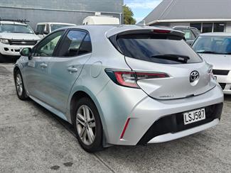 2018 Toyota Corolla - Thumbnail