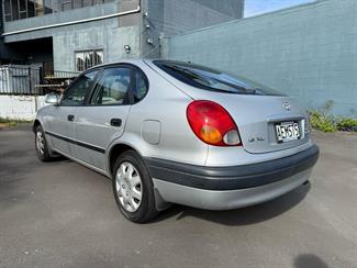 2001 Toyota Corolla - Thumbnail
