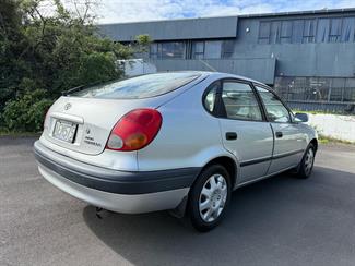 2001 Toyota Corolla - Thumbnail