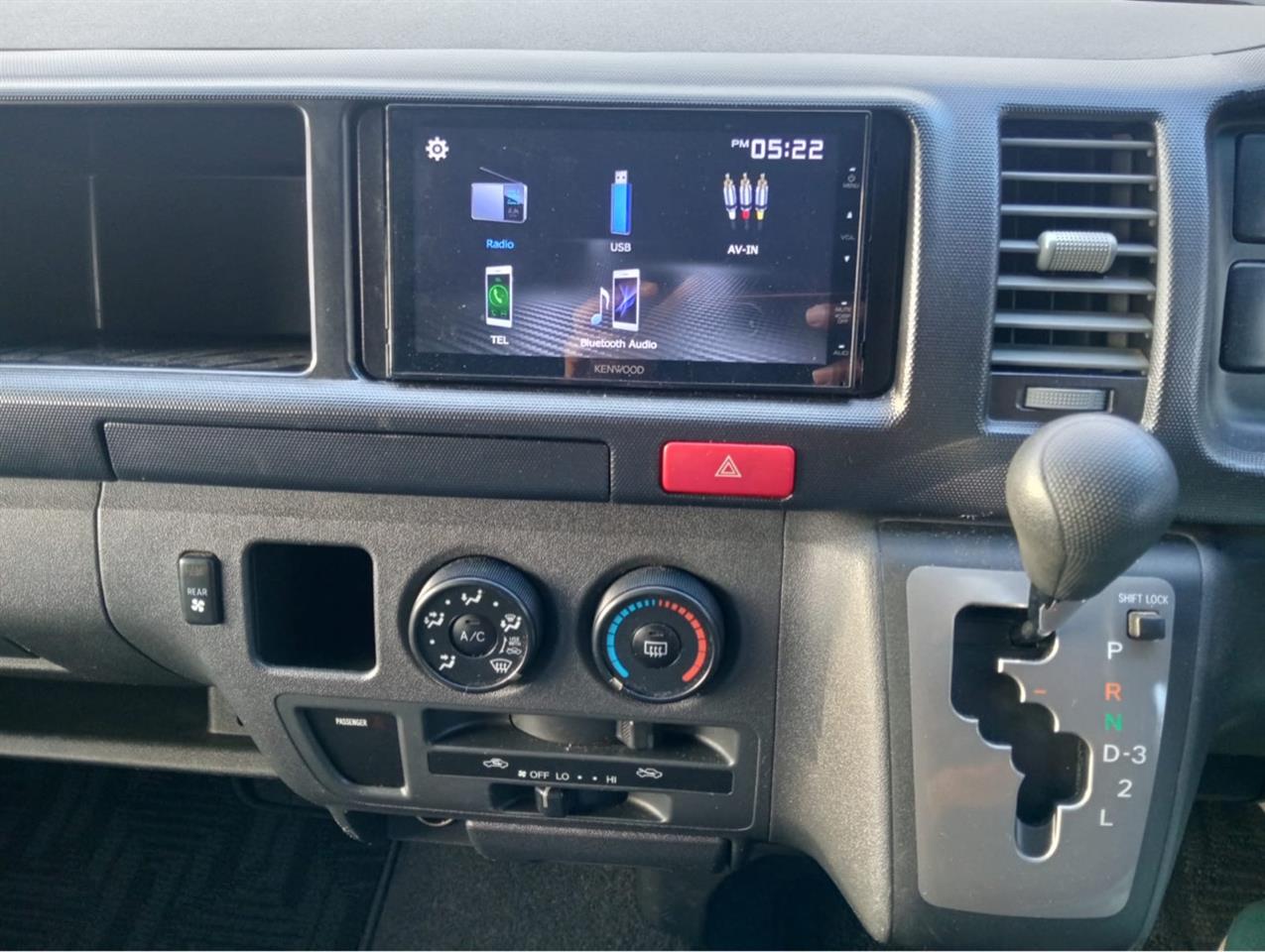 2005 Toyota Hiace