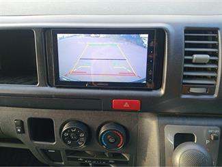 2005 Toyota Hiace - Thumbnail