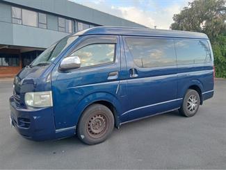 2005 Toyota Hiace - Thumbnail