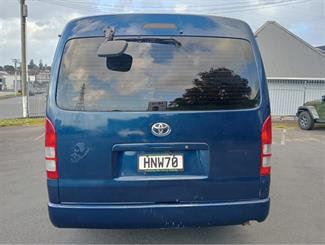 2005 Toyota Hiace - Thumbnail