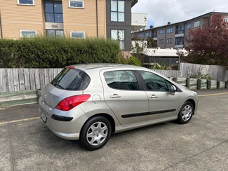 2009 Peugeot 308 - Thumbnail