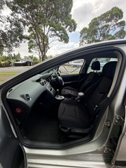 2009 Peugeot 308 - Thumbnail