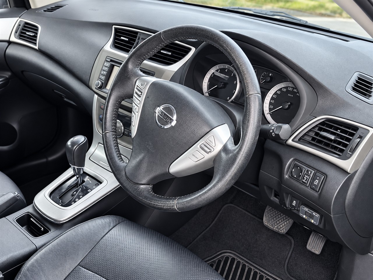 2013 Nissan Pulsar