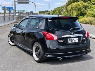 2013 Nissan Pulsar - Thumbnail