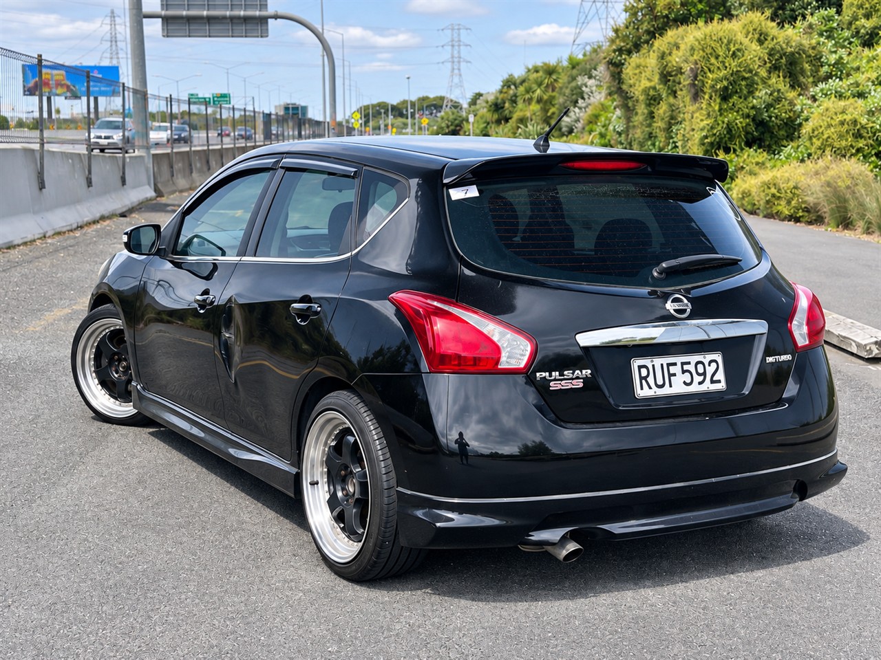 2013 Nissan Pulsar