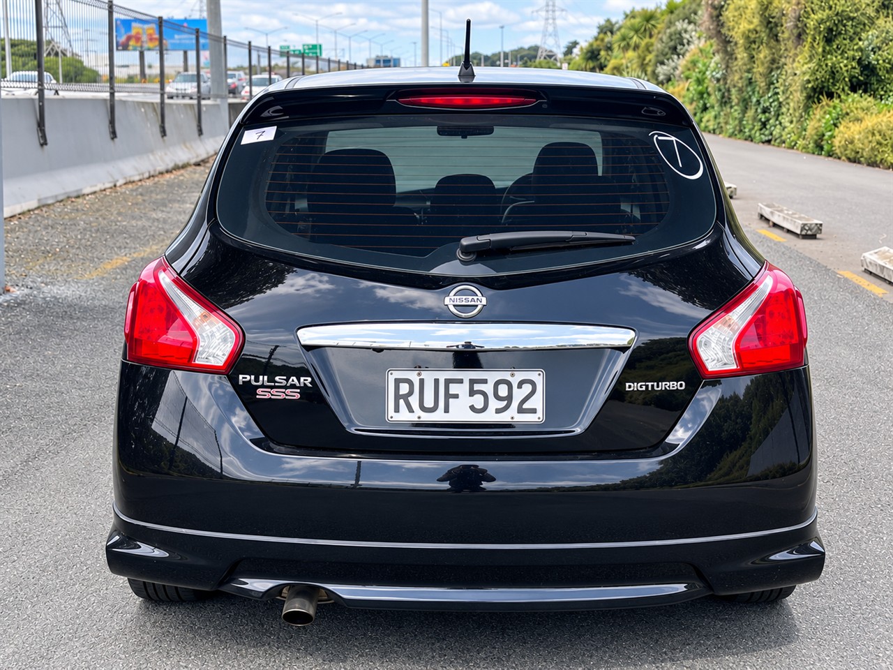 2013 Nissan Pulsar