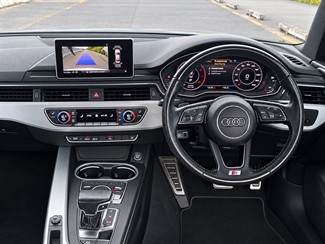 2016 Audi A4 - Thumbnail
