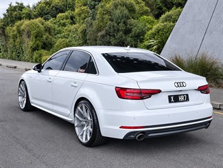 2016 Audi A4 - Thumbnail