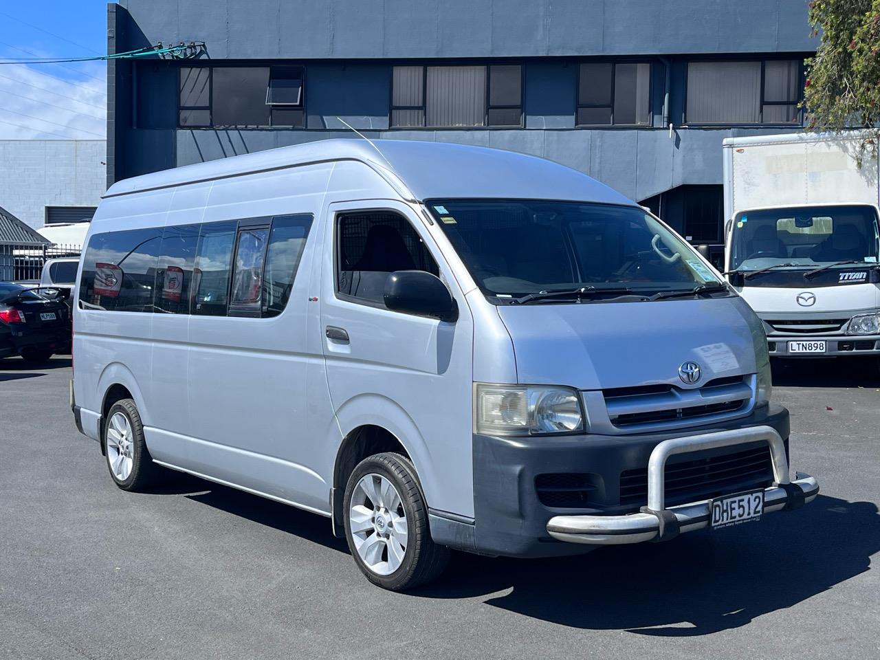 2005 Toyota Hiace