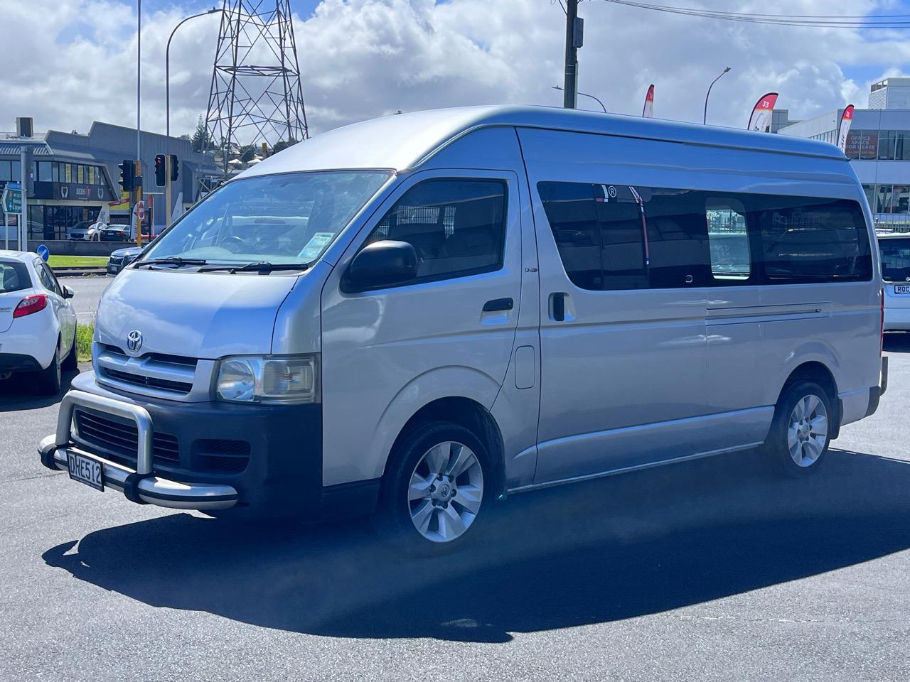 2005 Toyota Hiace