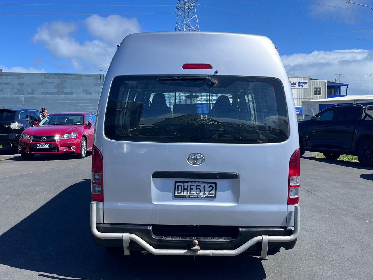 2005 Toyota Hiace