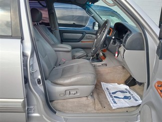 2003 Toyota Landcruiser - Thumbnail
