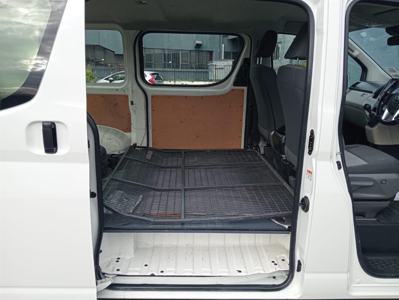 2023 Toyota Hiace