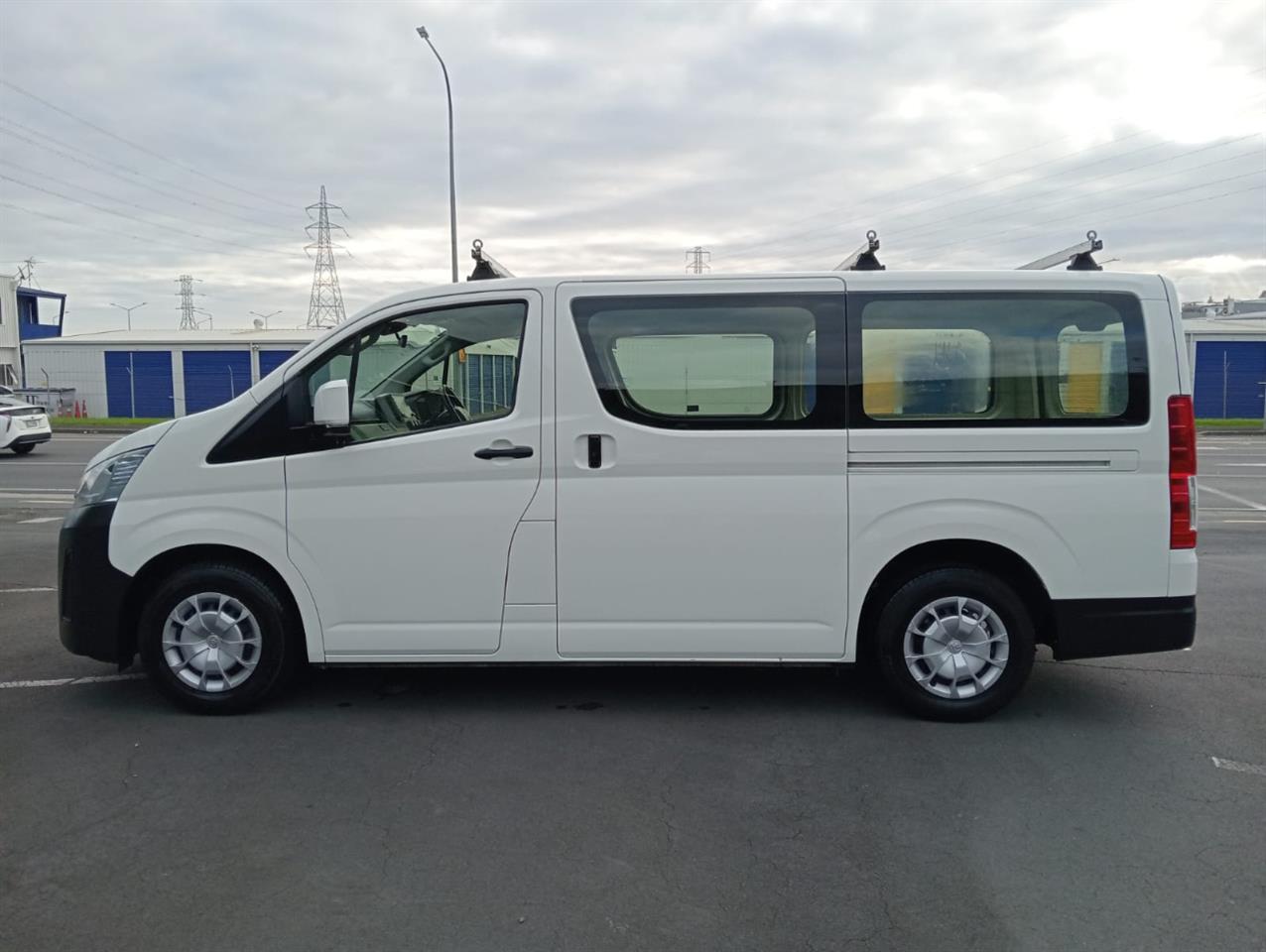 2023 Toyota Hiace