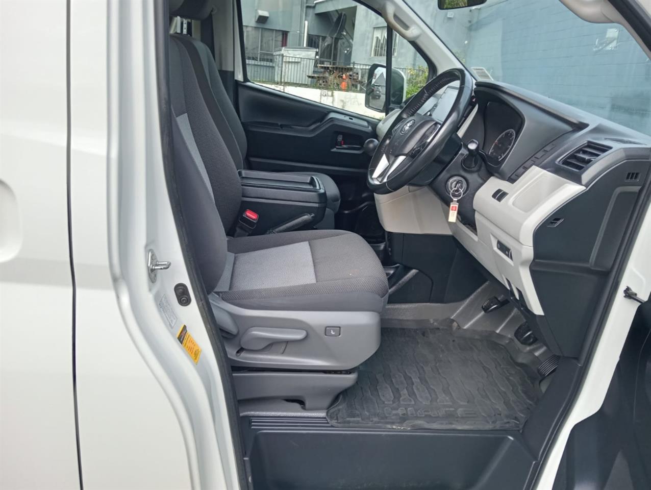 2023 Toyota Hiace