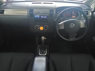 2006 Nissan Tiida - Thumbnail
