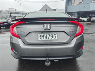 2017 Honda Civic - Thumbnail