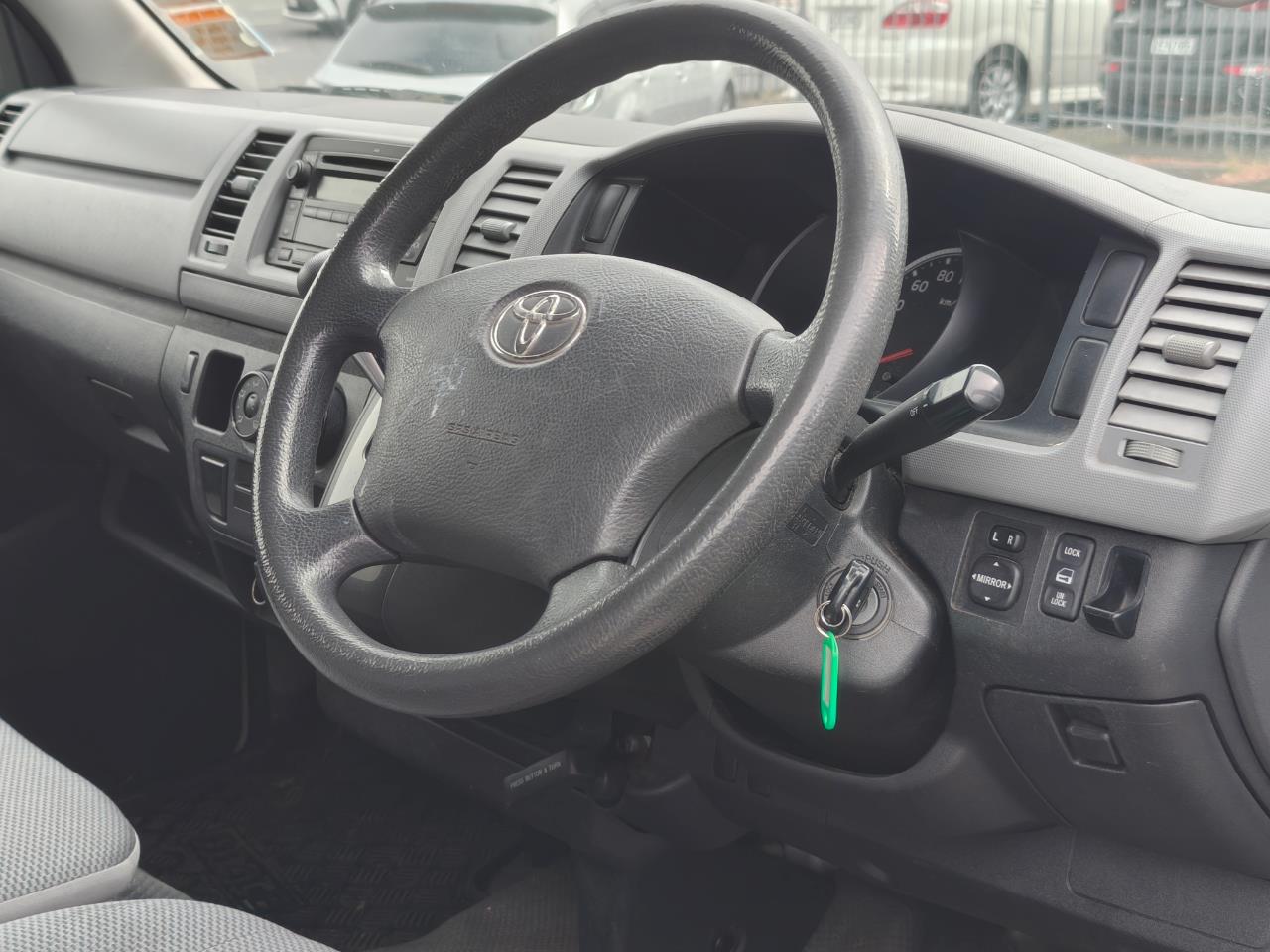 2009 Toyota Hiace