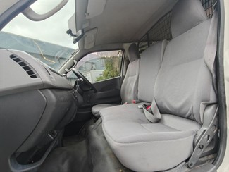 2009 Toyota Hiace - Thumbnail