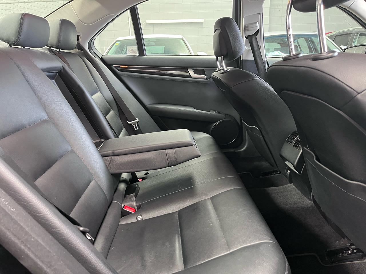 2011 Mercedes-Benz C 250