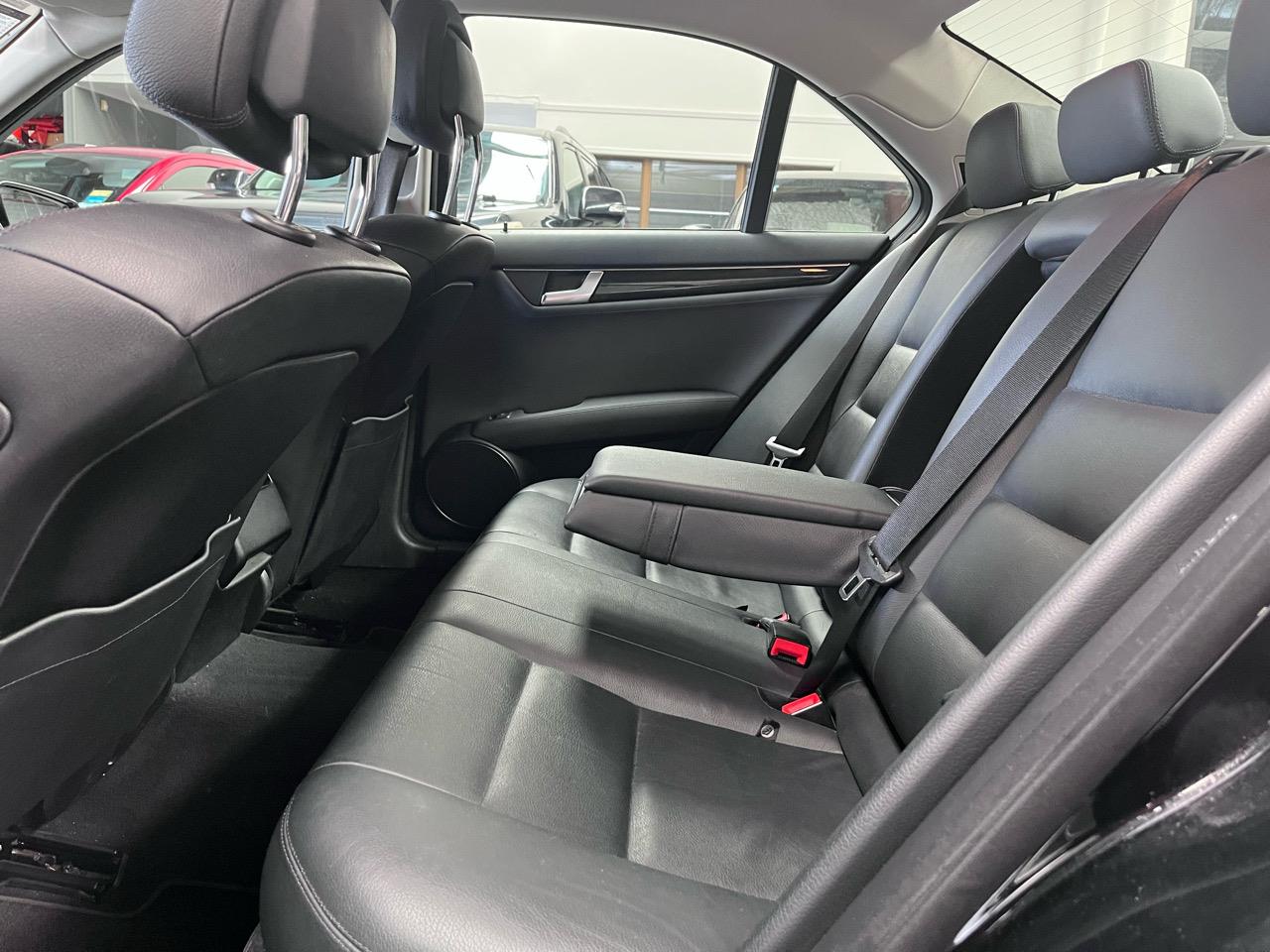 2011 Mercedes-Benz C 250